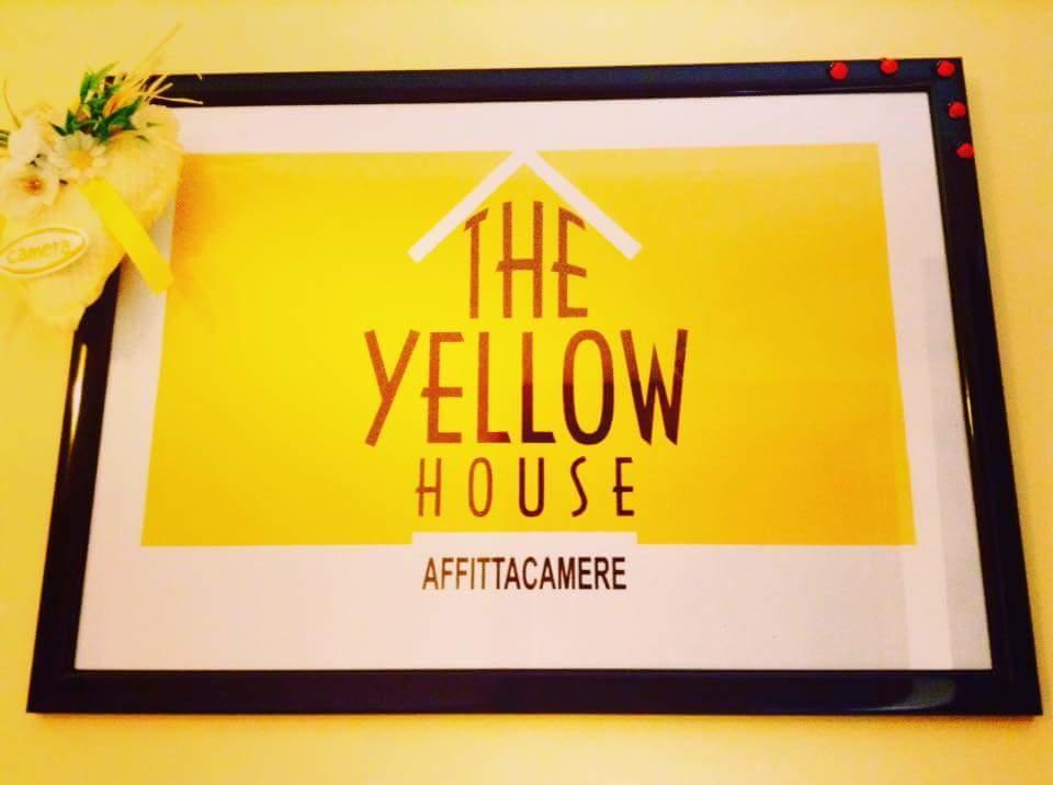 The Yellow House Fiumicino Habitación foto